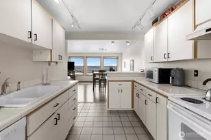 1242 /1244 Browns Point Blvd, Tacoma, WA 98422 - Photo 33