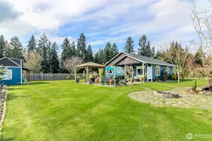 2910 201st St Ct E, Spanaway, WA 98387 - Photo 35