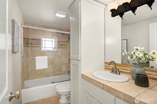 739 N 94th St, Seattle, WA 98103 - Photo 29