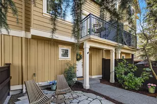 739 N 94th St, Seattle, WA 98103 - Photo 33