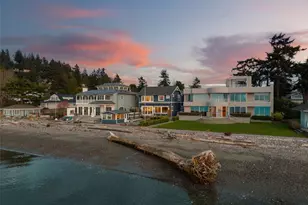 9 SW 3 Tree Point Ln, Burien, WA 98166 - Photo 35