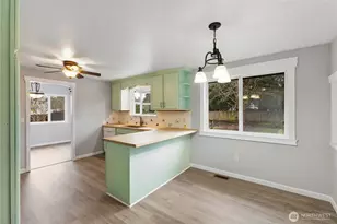 11208 148th St E, Puyallup, WA 98374 - Photo 13