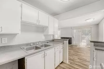 34214 1st Place S, Federal Way, WA 98003 - Photo 9