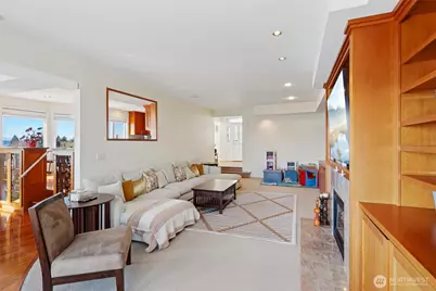 6412 E Side Drive NE #S, Tacoma, WA 98422 - Photo 7