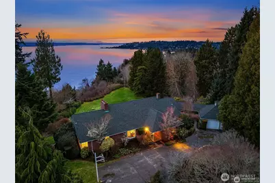 727 SW 199th Place, Normandy Park, WA 98166 - Photo 1