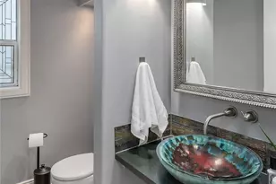 8418 Island Dr S, Seattle, WA 98118 - Photo 19