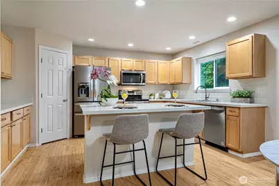 1505 231st Avenue SE, Sammamish, WA 98075 - Photo 7