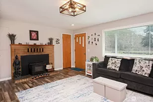 397 Lagoon Point Rd, Greenbank, WA 98253 - Photo 9