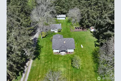 397 Lagoon Point Road, Greenbank, WA 98253 - Photo 3