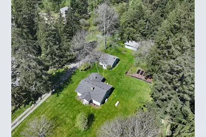 397 Lagoon Point Road, Greenbank, WA 98253 - Photo 37