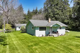 397 Lagoon Point Rd, Greenbank, WA 98253 - Photo 33