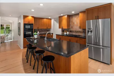 16005 NE 160th Street, Woodinville, WA 98072 - Photo 9