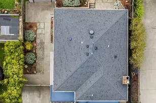 757 N 65th St, Seattle, WA 98103 - Photo 35