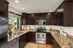 757 N 65th St, Seattle, WA 98103 - Photo 11