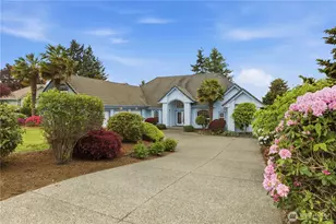 2504 5th St NW, Gig Harbor, WA 98335 - Photo 1