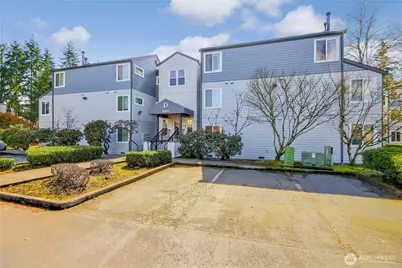 20320 Bothell Everett Hwy #D102, Bothell, WA 98012 - Photo 17