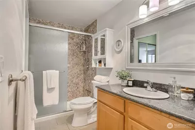 20320 Bothell Everett Hwy #D102, Bothell, WA 98012 - Photo 9