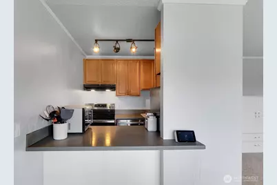7924 212th Street SW #211, Edmonds, WA 98026 - Photo 9