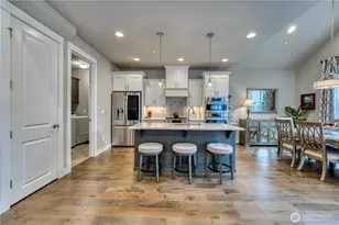 1053 11th Tee Dr, Fircrest, WA 98466 - Photo 7