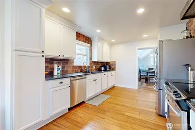 345 E Birch Street, Walla Walla, WA 99362 - Photo 9