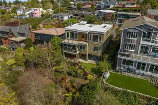 4017 56th Ave SW, Seattle, WA 98116 - Photo 3