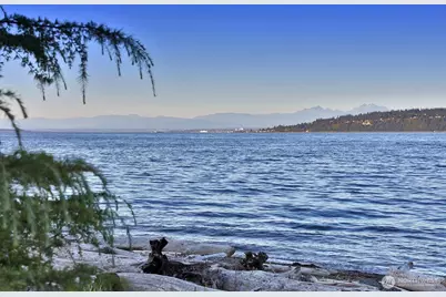 8267 Franklin Road, Clinton, WA 98236 - Photo 29