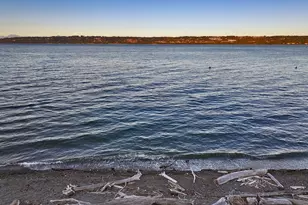 8267 Franklin Rd, Clinton, WA 98236 - Photo 35