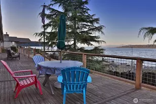 8267 Franklin Rd, Clinton, WA 98236 - Photo 27