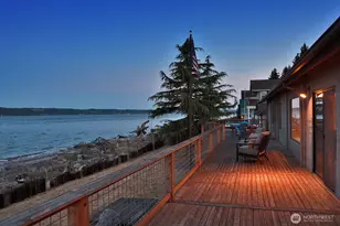 8267 Franklin Rd, Clinton, WA 98236 - Photo 19