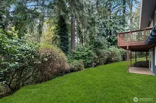 11653 SE 49th St, Bellevue, WA 98006 - Photo 33