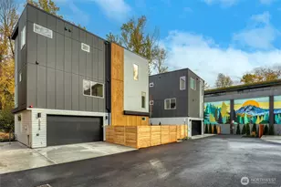 10628 E Riverside Dr, Bothell, WA 98011 - Photo 21