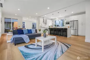 10628 E Riverside Dr, Bothell, WA 98011 - Photo 5