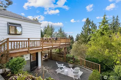 1910 NW 97th Street, Seattle, WA 98117 - Photo 25