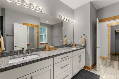 6827 Forest Ridge Drive, Wenatchee, WA 98801 - Photo 13