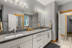 6827 Forest Ridge Dr, Wenatchee, WA 98801 - Photo 13