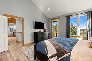 6827 Forest Ridge Dr, Wenatchee, WA 98801 - Photo 11