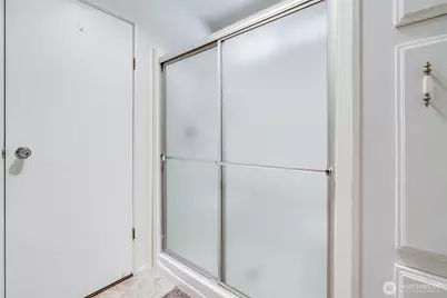 201 Union Avenue SE #111, Renton, WA 98059 - Photo 23