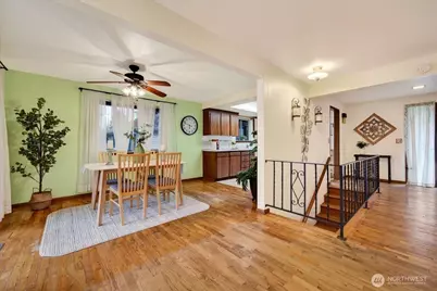 16008 10th Avenue NE, Shoreline, WA 98155 - Photo 7