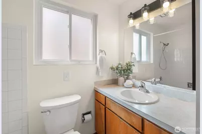 927 NW 58th Street, Seattle, WA 98107 - Photo 17