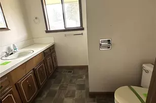 252 Porter Creek Rd, Elma, WA 98541 - Photo 15