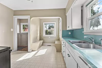 1082 W Smith, Bellingham, WA 98226 - Photo 21