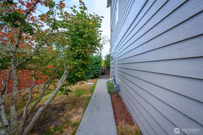 5911 200th Street SW, Lynnwood, WA 98036 - Photo 7