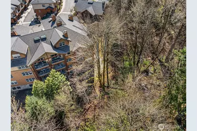 1000 Cabin Creek Lane SW #B303, Issaquah, WA 98027 - Photo 25