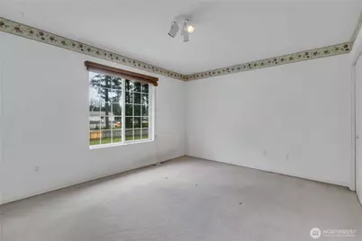 15416 33rd Avenue E, Tacoma, WA 98446 - Photo 27