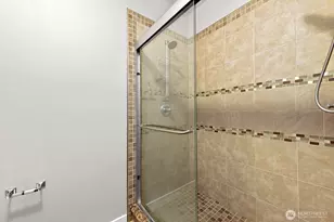 401 S 51st Ct, Renton, WA 98055 - Photo 35