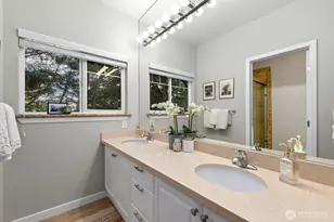 401 S 51st Ct, Renton, WA 98055 - Photo 33