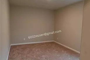 601 Deusen Ln N, Enumclaw, WA 98022 - Photo 15