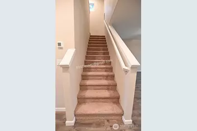 601 Deusen Lane N, Enumclaw, WA 98022 - Photo 9