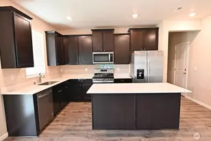 601 Deusen Ln N, Enumclaw, WA 98022 - Photo 5