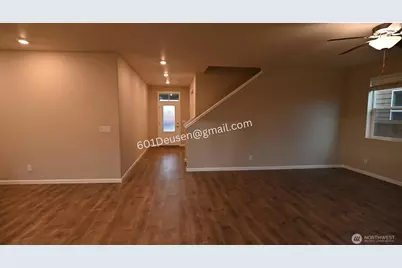 601 Deusen Lane N, Enumclaw, WA 98022 - Photo 23